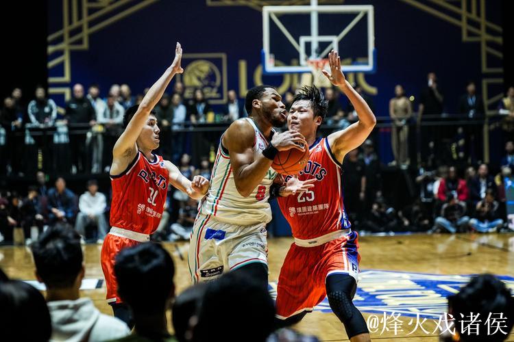 东超领航亚洲篮球巅峰，直通冠军联赛再创辉煌